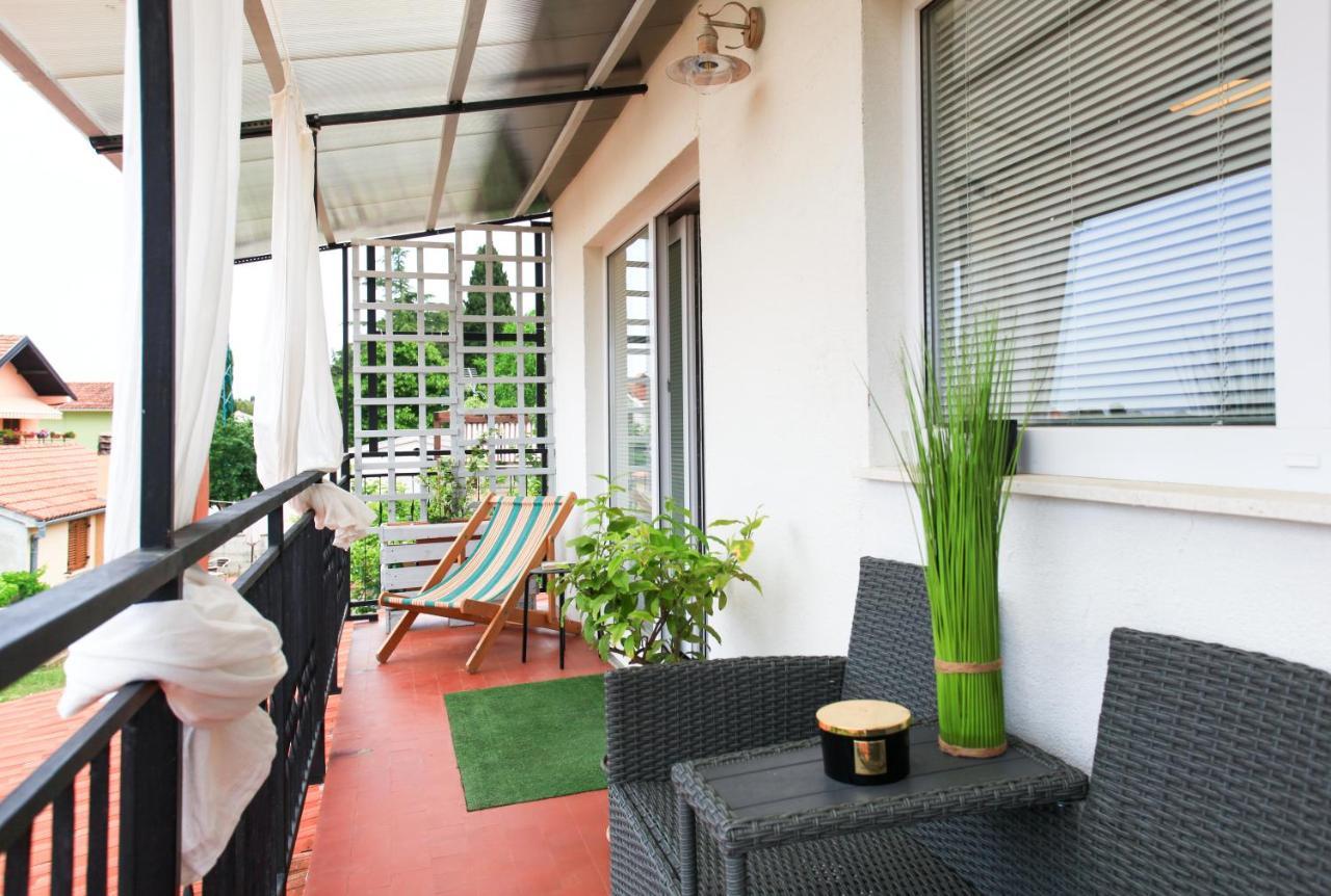 Apartamento Sunset View Vinkuran Exterior foto
